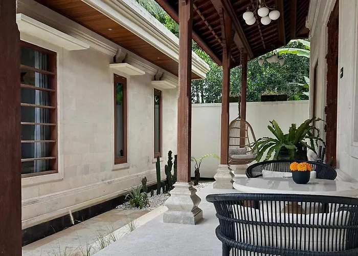 Janardhani * Ubud
